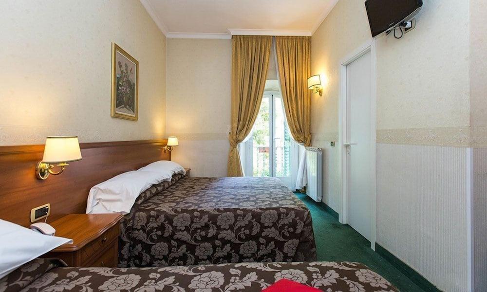 Hotel Astoria Garden Roma Ngoại thất bức ảnh