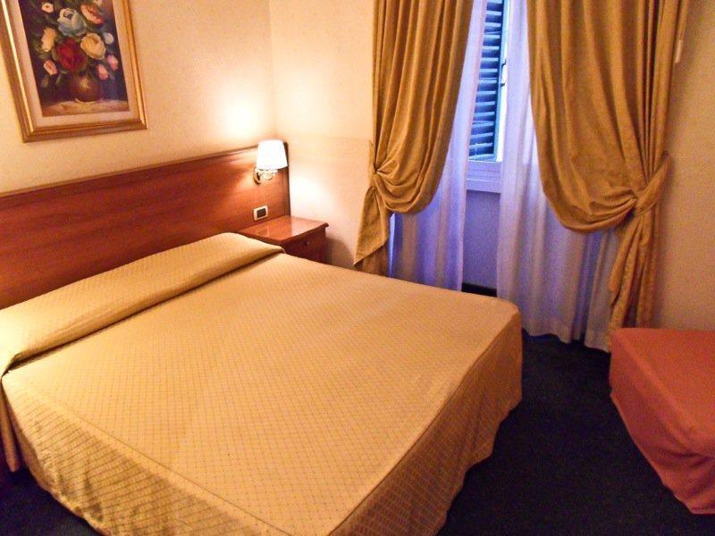 Hotel Astoria Garden Roma Ngoại thất bức ảnh