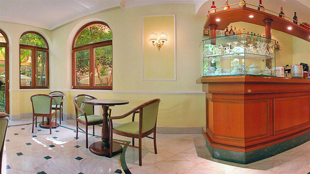 Hotel Astoria Garden Roma Ngoại thất bức ảnh